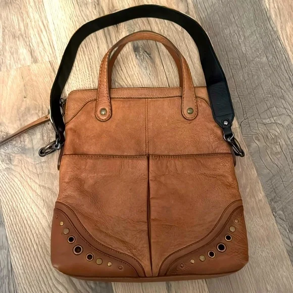 Frye Zuri Convertible Leather Shopper Tote no crossbody strap purse bag A00179 - Picture 1 of 11